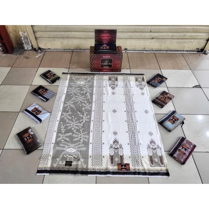 Sarung Sapphire Tarbush