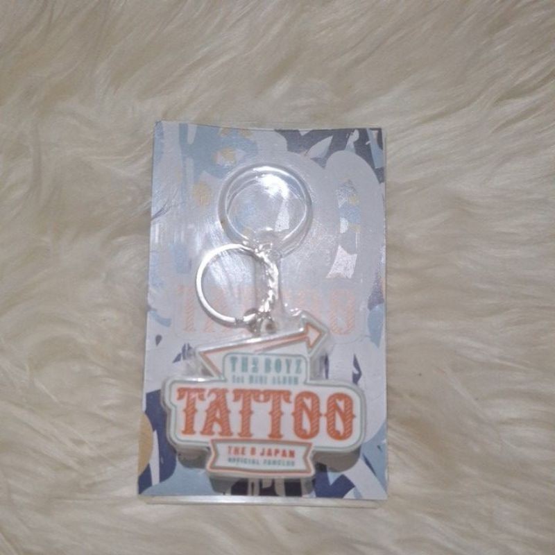 voice keyring the boyz tattoo