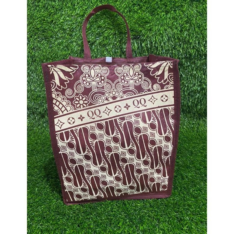 

Tawaran eksklusif untuk Anda yang istimewa!" HARGA LUSIN ISI 12 BIJI-TAS HAJATAN BOX NASI HEBOH 22x22 ||