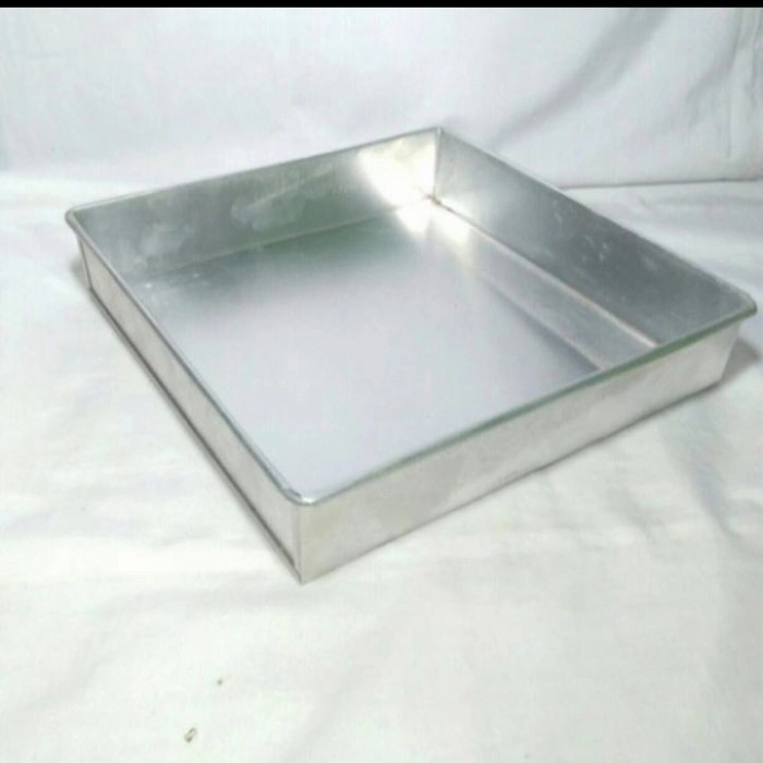 

Loyang Kue Kering Bahan Aluminium Ukuran : 25 X 25 X 4Cm