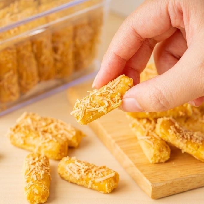 

Kastengel Special Kue Kering TB