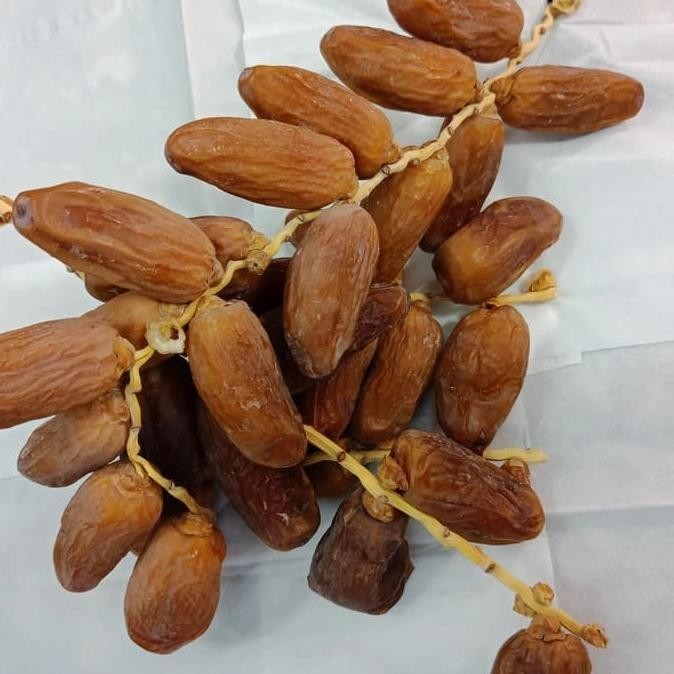 

kurma tunisia tangkai 1kg LA