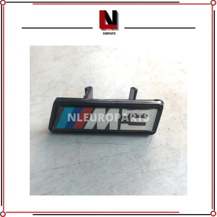 Emblem M3 M4 M5 Depan BMW F30 F10 F32 Logo BMW