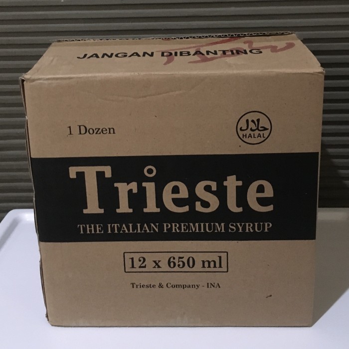 

Syrup Trieste 1 carton isi 14 botol - New