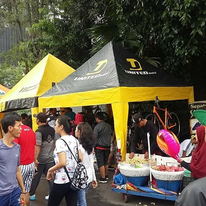 Kain/Terpal Atap tenda piramid kerucut 2x2 2x3 3x3 4x4 GJ