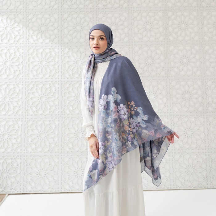 Veselka Blossom Scarf Kerudung Segi Empat Syari Motif Printing Voal Terbaru