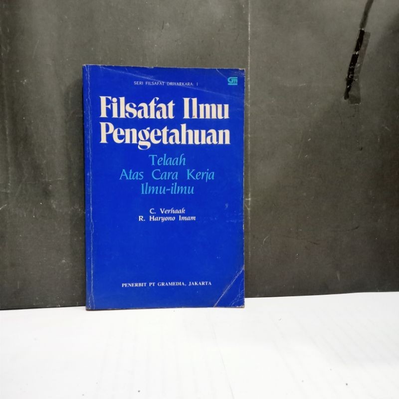 

Buku Filsafat Ilmu Pengetahuan - R. Haryono Imam
