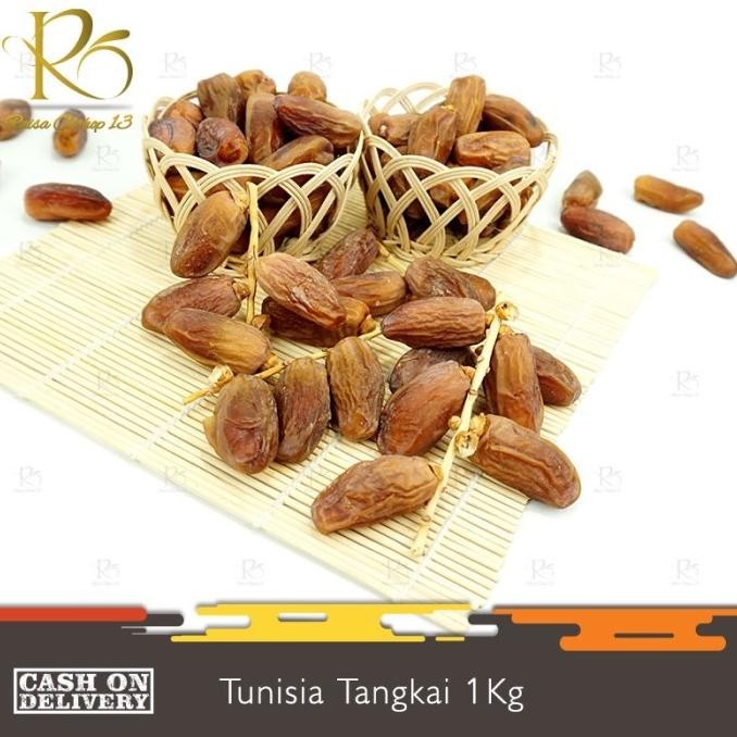 

Kurma Deglet Nour Tunisia Tangkai 1 Kg Asli Original Oleh Oleh Haji