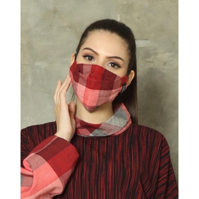 Okainku Masker Kain 3D Checkered Red