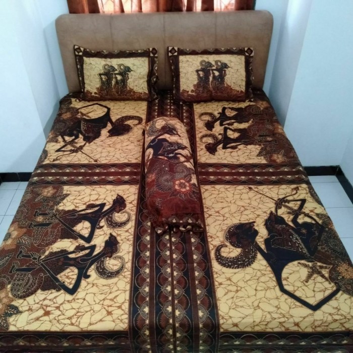 Sprei Batik Halus - 180 x 200 - 4 Bantal 2 Guling - Adem dan Nyaman