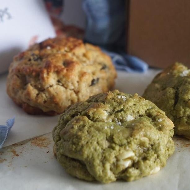 

{cookies} Assorted Cookies with Matcha Macadamia - Isi 3 pcs TERLARIS