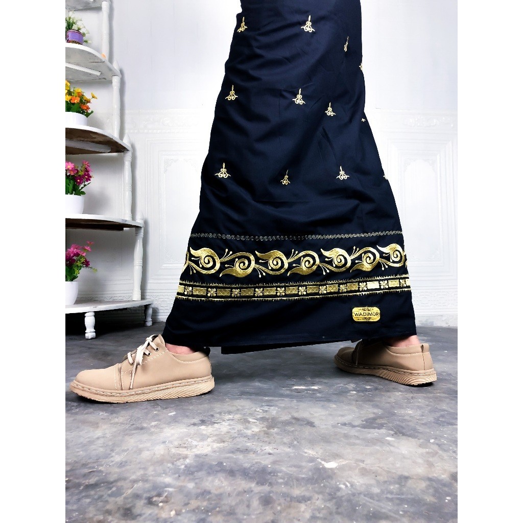 PREMIUM wadimor - sarung bordir pintu aceh toraja bali dan minang pelikat sarong