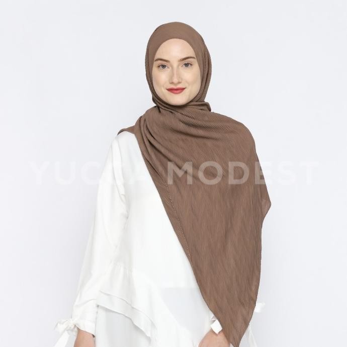 Premium Pashmina Hijab Chiffon Plisket Fatima Ginger - Yucca Modest