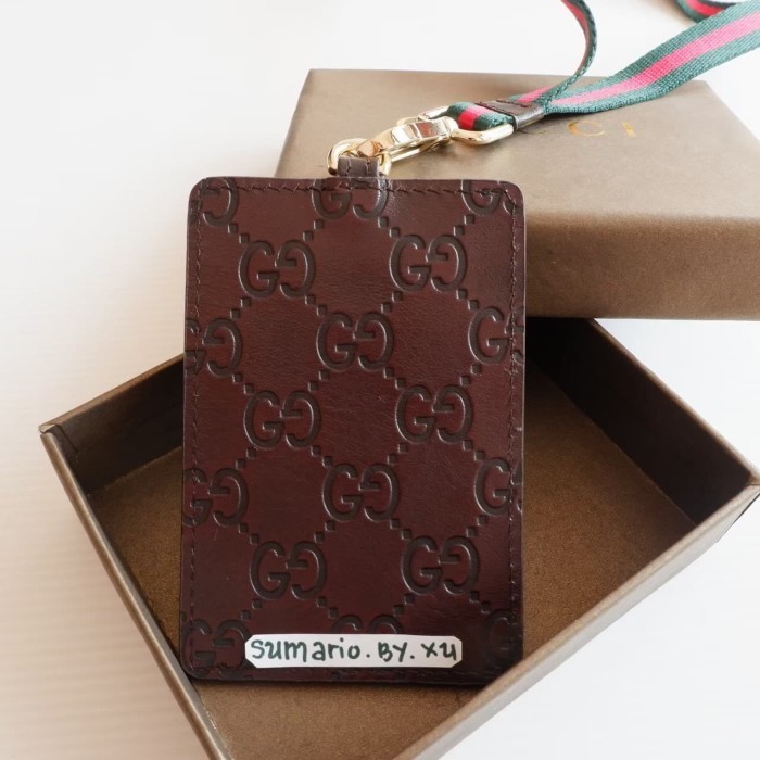 

Tag Nametag Gantungan Card Holder Kartu Nama Kantor Kulit Asli Gucci