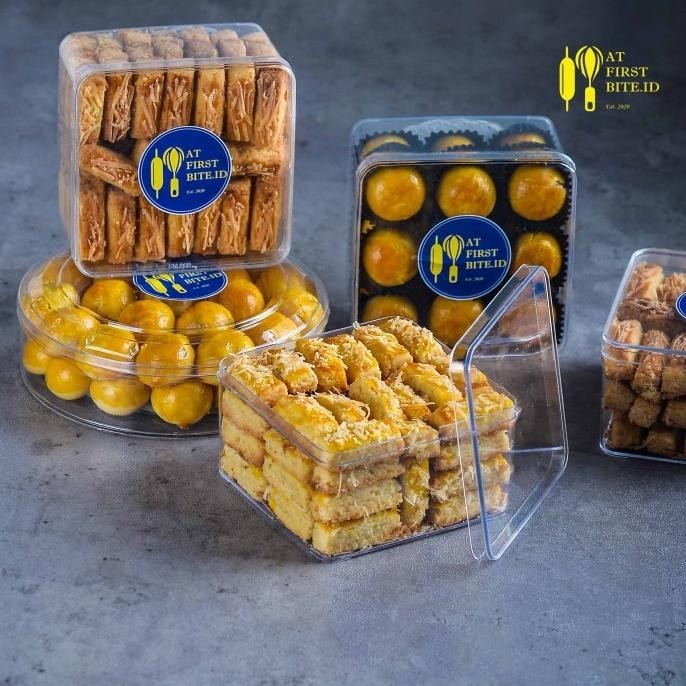

Big Sale Kue Keju - Kue Keju Premium, Wisman Kastengel Stok Terbatas