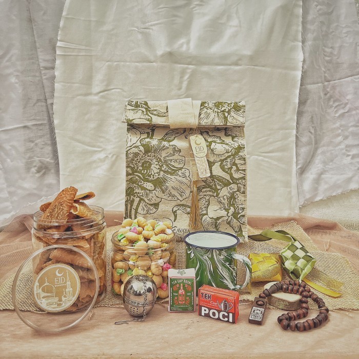 

Limited! ALEERA Hampers/Parsel Ramadhan Lebaran New