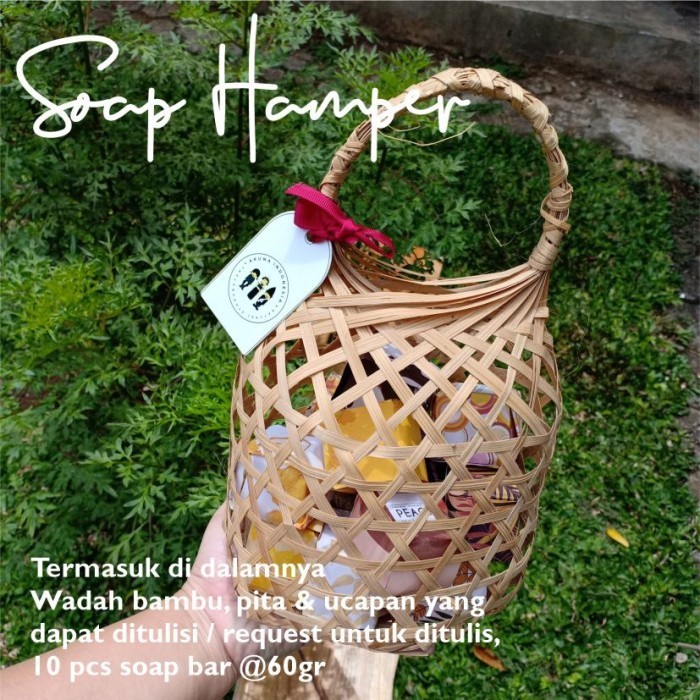 

Akuna Assorted Soap Hamper