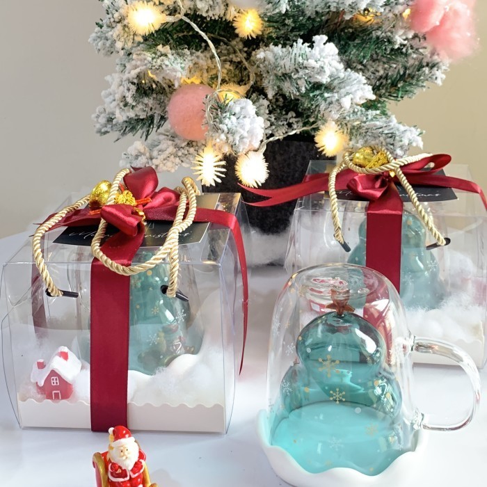 

Christmas Hampers - The Snowball Surprise