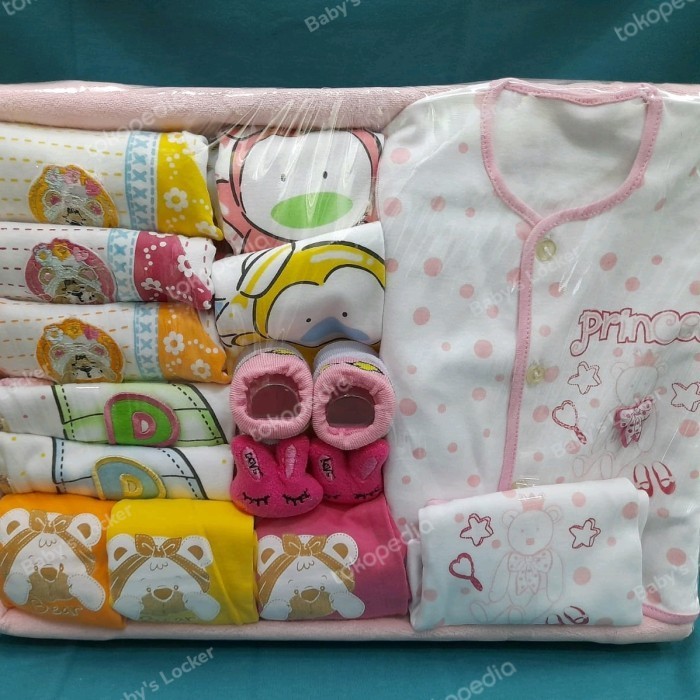 

Gift Set Baby Girl - Kado Bayi Baru Lahir - Baby Hampers Pakaian