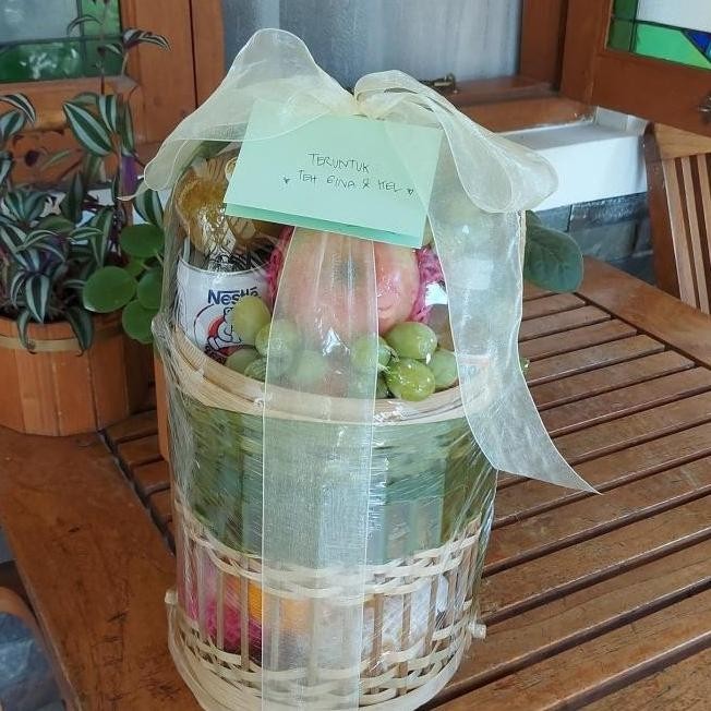 

ready ya kak Paket isoman covid - parcel buah segar