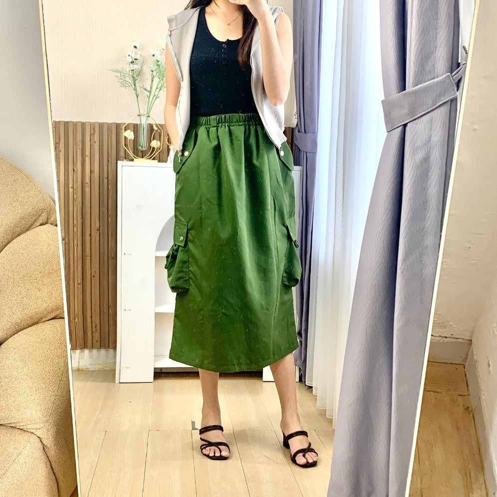 Promo Akhir Tahun Twizz - Cargo Skirt / Rok Wanita / Rok Kargo - Flairlush Diskom