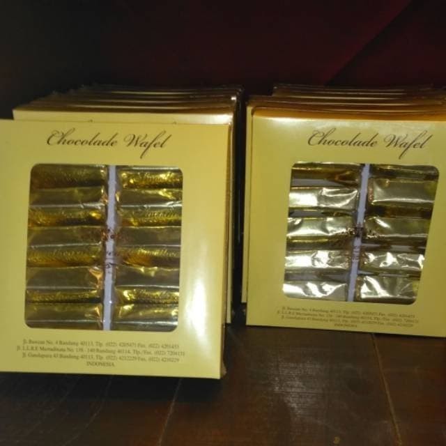 

STOK TERBATAS CHOCOLADE WAFFLE CHOCOLATE WAFEL WAFER BAWEAN SWEETHEART BANDUNG ENAK