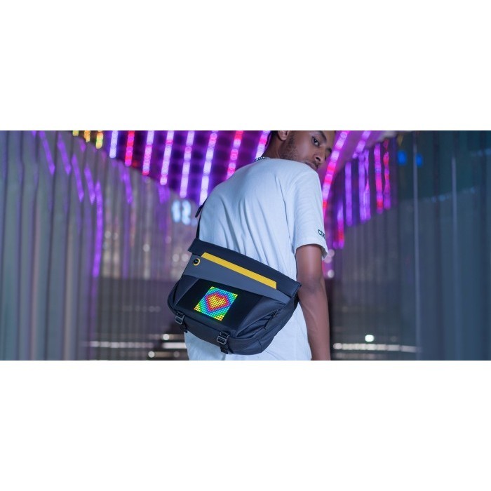 Divoom Pixoo Slingbag-V