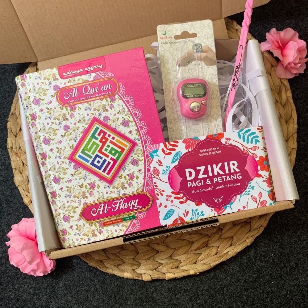 SIAP KIRIM  HAMPERS / GIFT BOX / HADIAH / KADO AL QURAN A6 DAN TASBIH DITAL MUSLIM/ MUSLIMAH MURAH U
