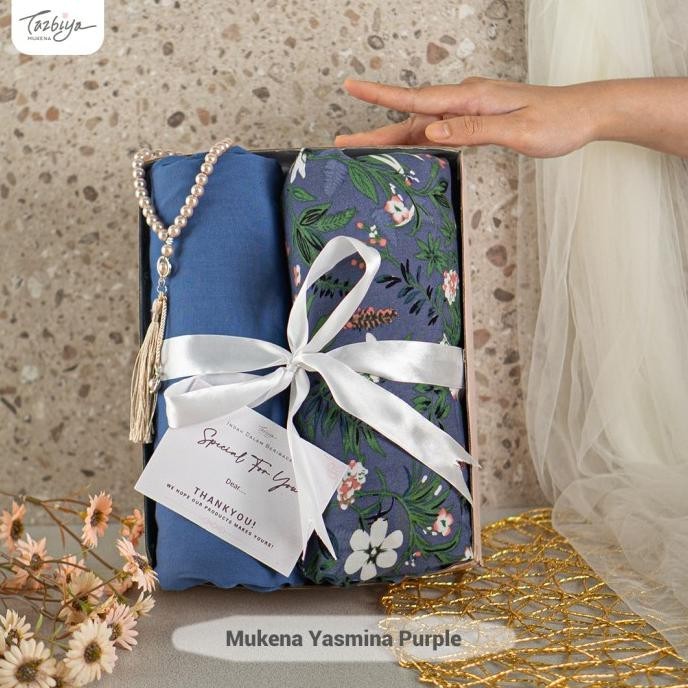 MUKENA TAZBIYA SPECIAL GIFT EXCLUSIVE KOMBINASI / KADO / HAMPERS .