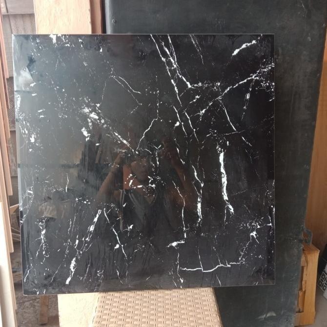 Granit Lantai England Black 60X60 Serenety Harga Murah Bagus Kp 1275