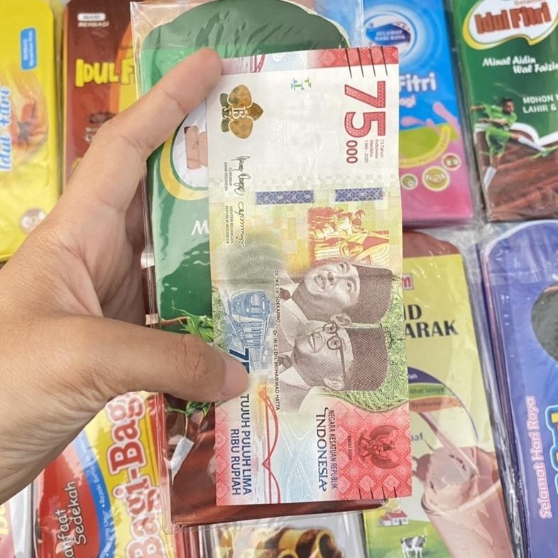 

Baru Snack Series [Isi 10] Amplop Lebaran Uang Tanpa Dilipat Harga Discount