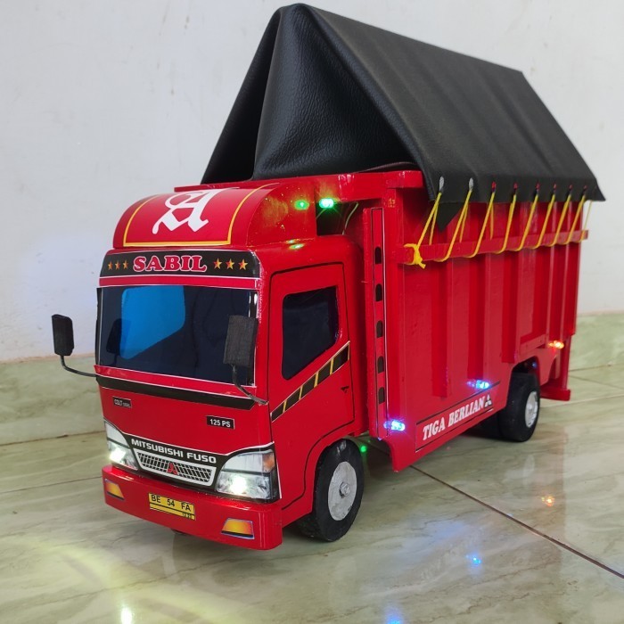 Miniatur mobil truk oleng kayu truck mobilan besar + terpal Lampu