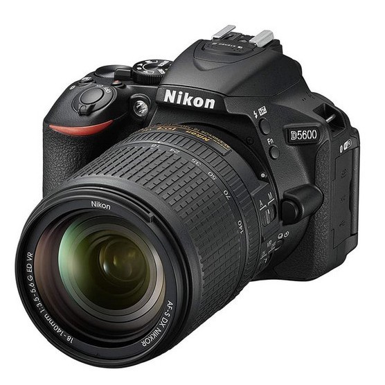 Kamera Nikon D5600 Kit 18-140Mm / Nikon D5600 Termurah Terlaris Promo