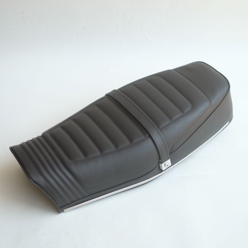 JOK SADEL DOBEL DOUBLE SEAT ASSY HONDA CB100N CB100 K5 CG110 CG125 ORIGINAL NOS ORI BARU