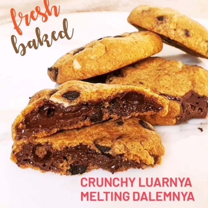 

Melted Choc Chip Cookies | Crunchy Luarnya Melting Coklat Dalemnya