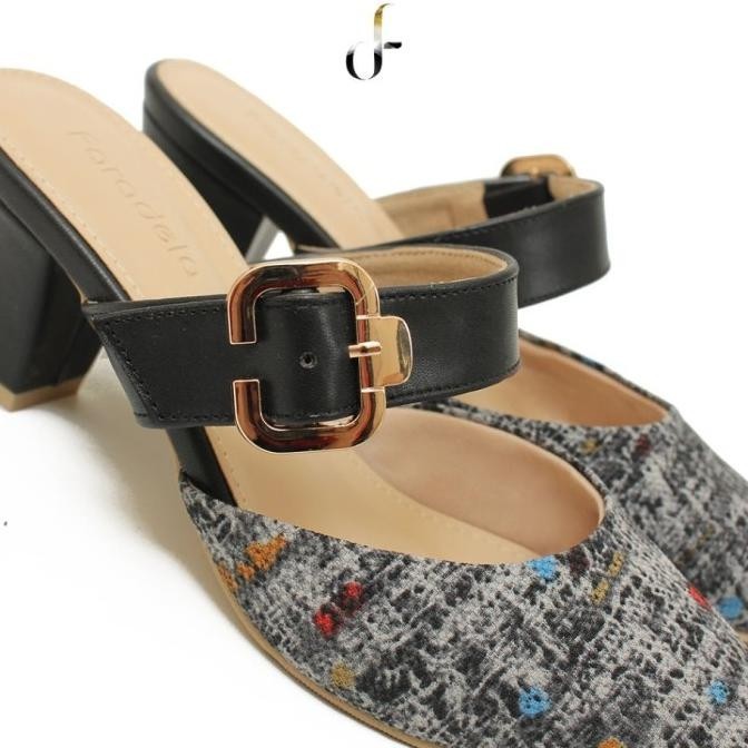 Faradela Vierra Sandal Heels Wanita Gesper F05-01.5