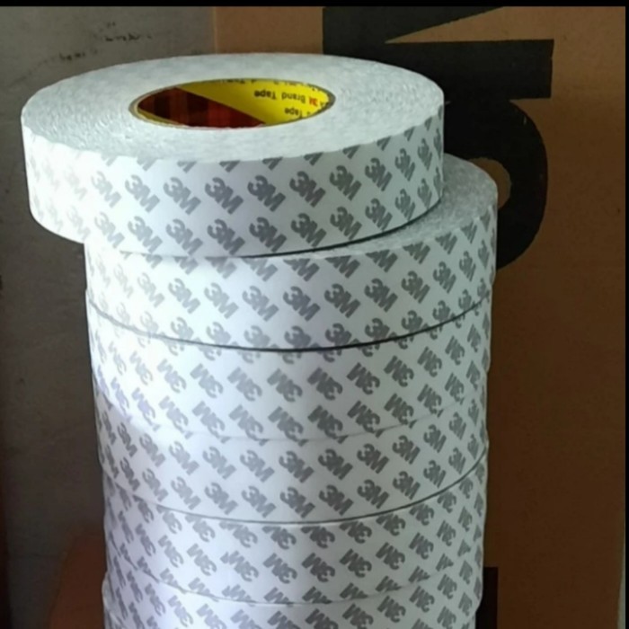 

Dobel tape kertas 3M 9075i 3cm x 50 meter double tape tissuu PROMO