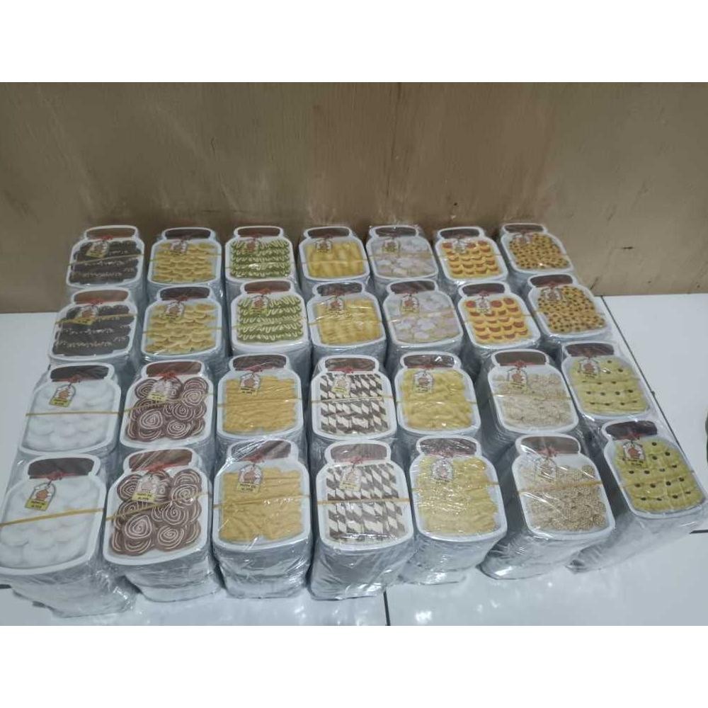 

Promo Hemat Amplop Lebaran 3D Motif Toples Kue Limited