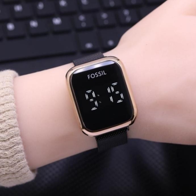 JAM TANGAN WANITA FOSIL KOTAK LED TOUCHSCREEN ORIGINAL RARADIDI44