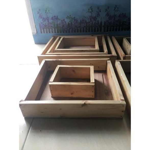 Kotak Seserahan Kayu Model Rustic / Shabby Chic