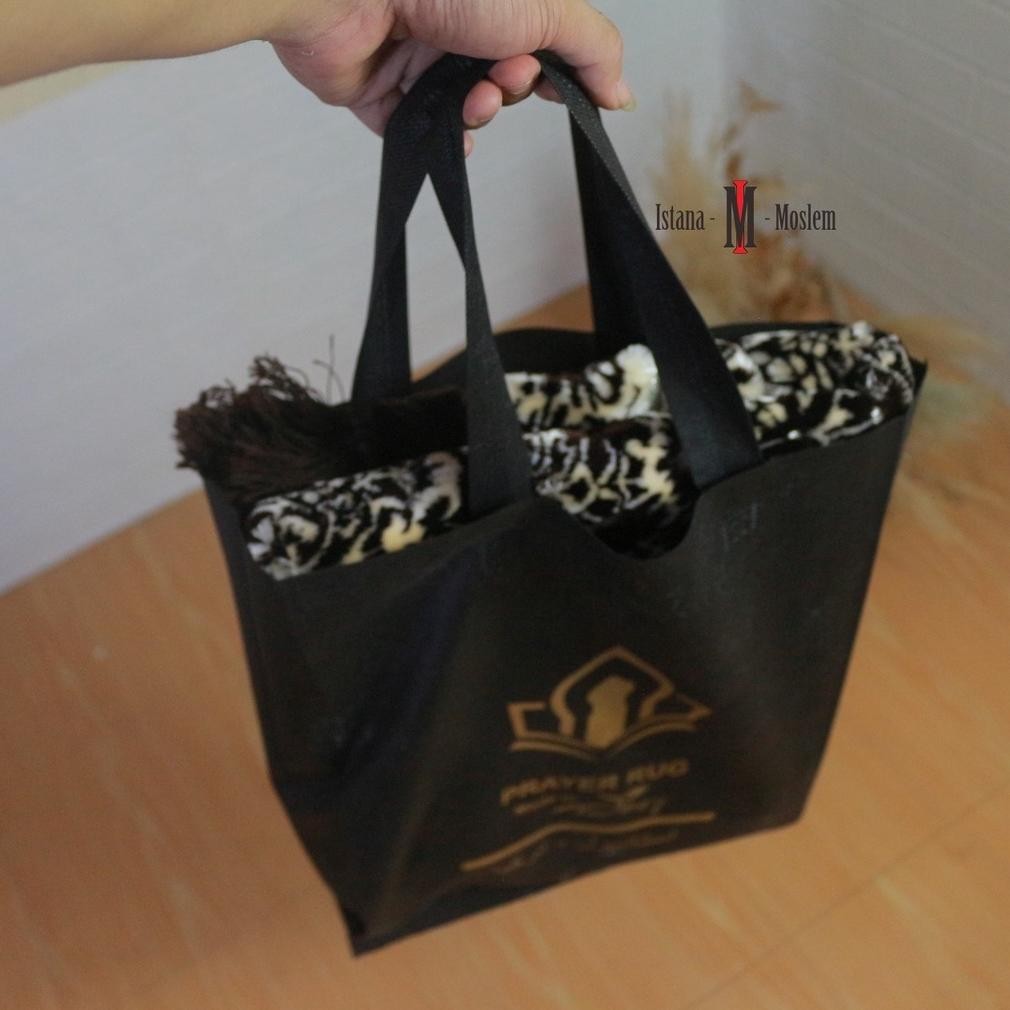 

Bonus Belanja" Tas Kain Spunbond Goodie Bag Tas Sajadah Sarung Mukena Tas Kado Hadiah Hampers Wedding Custom ||