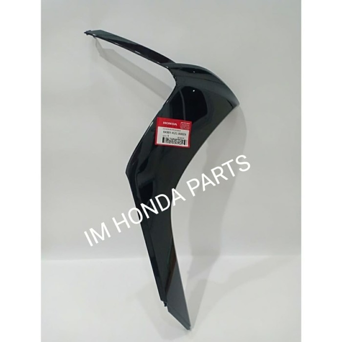 COVER BODY TEBENG SAYAP DEPAN KANAN HONDA SPACY KARBU DAN FI