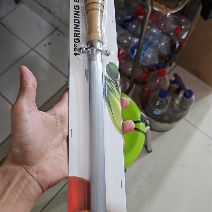 kristal asahan pisau