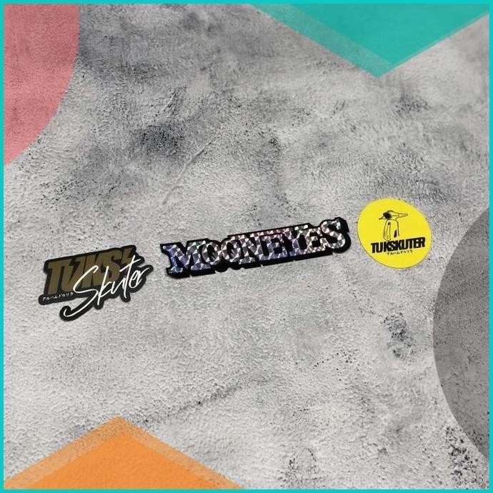 

Mooneyes hologram sticker 19F3B2024 tools