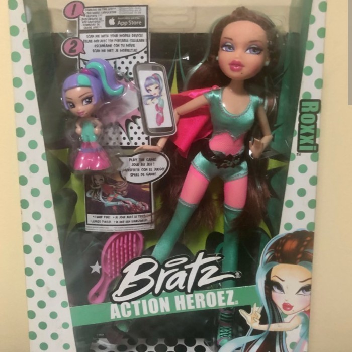 Bratz Roxxi Action Heroez Doll