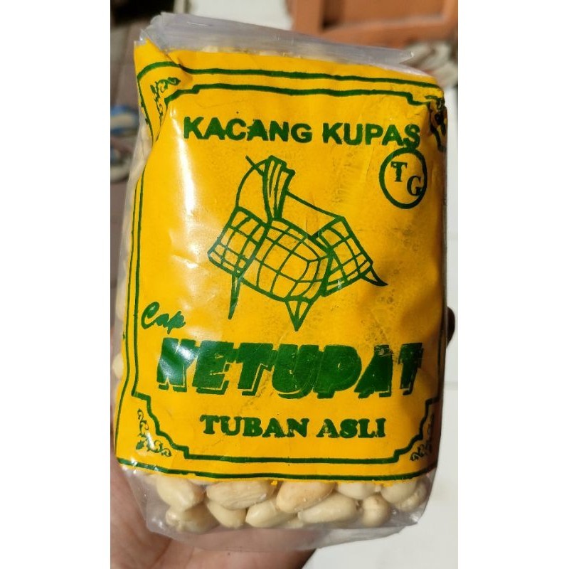 

Kacang tanah kupas