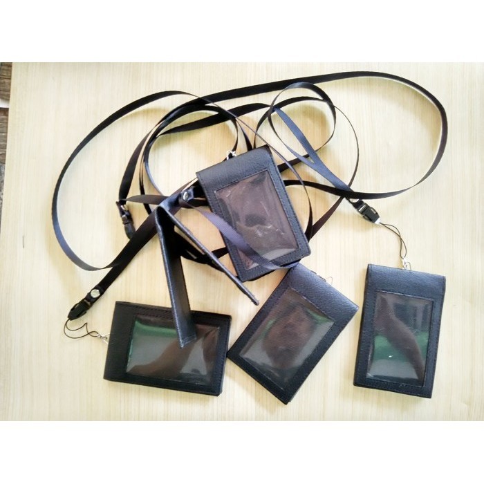 

Id Card Holder Kulit 2 Sisi Dan Tali 10 Mm