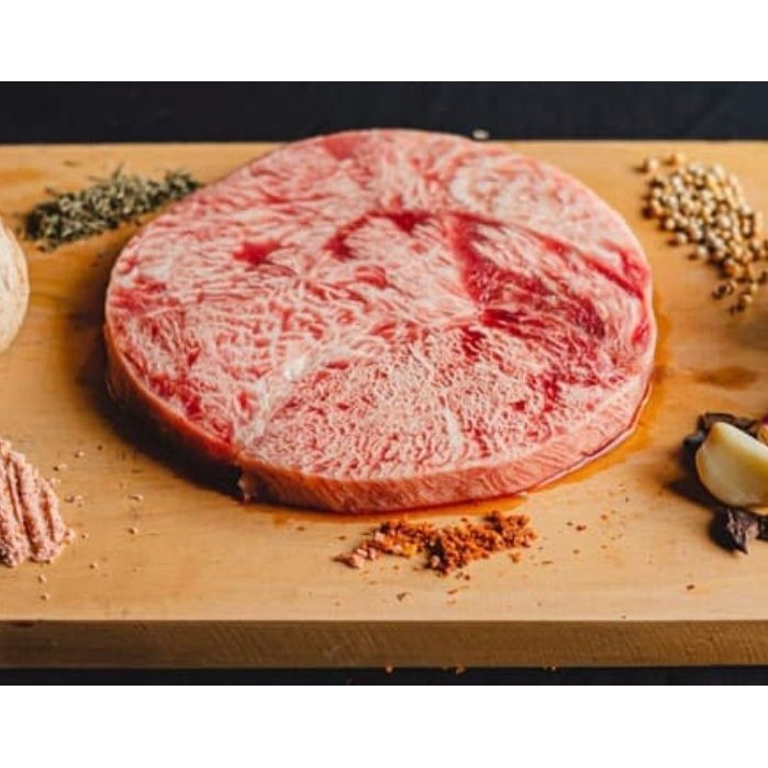 

Ayala - Wagyu Beef Steak Ribeye / Cuberoll Meltik Meltique Aust 1Kg = 5 Pcs
