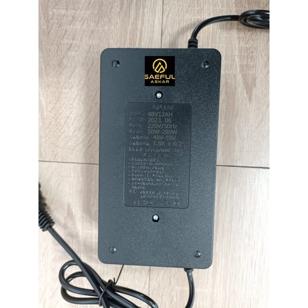 Charger 48V 12Ah Indicator-Spare Part Onderdil Sepeda Listrik Bekasi