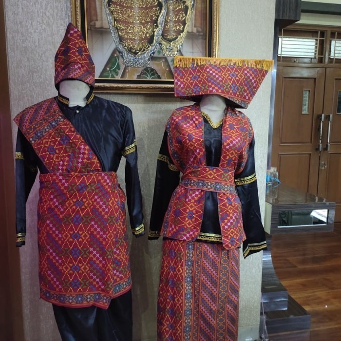 Baju Adat Dewasa Batak Simalungun Satuan ( Cewek/Cowok )